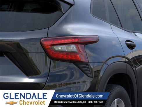 New 2026 Chevrolet Trax LS w/ LS Convenience Package image 11