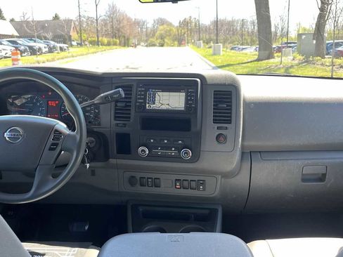Used 2018 Nissan NV 2500 SV w/ Navigation Package RWD image 27