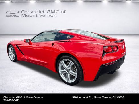 Used 2016 Chevrolet Corvette Stingray Coupe w/ Battery Protection Package RWD image 3