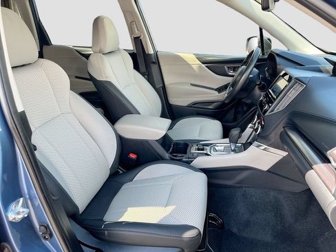 Used 2024 Subaru Forester Premium AWD/4WD image 28