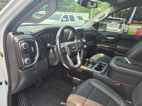 Used 2021 GMC Sierra 1500 SLT w/ SLT Premium Package RWD image 7