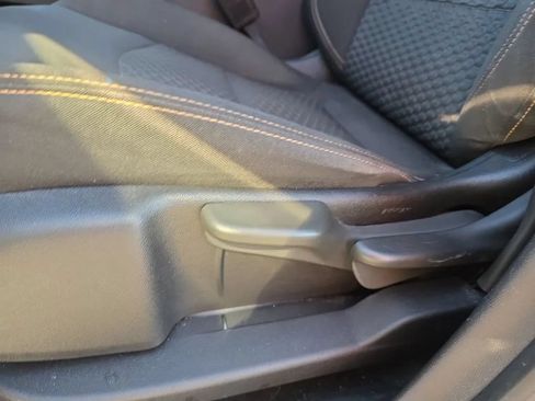 Used 2018 GMC Terrain SLE FWD image 15