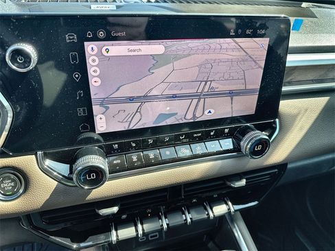 New 2026 GMC Canyon Denali image 28