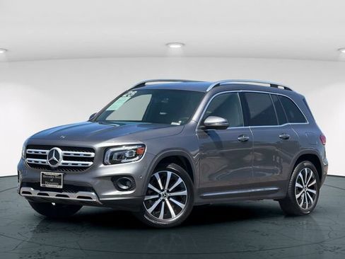 Certified 2023 Mercedes-Benz GLB 250 w/ Premium Package image 2
