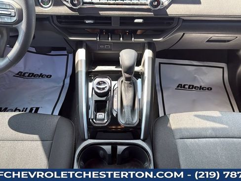 Used 2026 Chevrolet Colorado Trail Boss AWD/4WD image 39