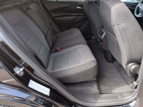 Used 2024 Chevrolet Equinox LT image 28