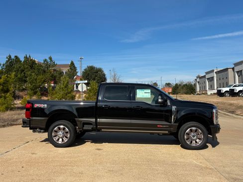 New 2025 Ford F250 King Ranch image 26