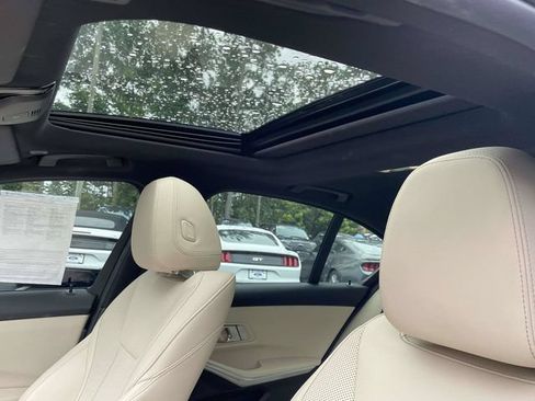 Used 2023 BMW M340i RWD image 12