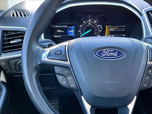 Used 2018 Ford Edge SEL w/ Equipment Group 201A image 23