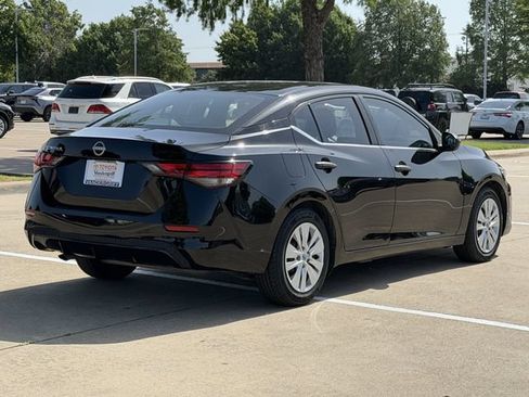 Used 2024 Nissan Sentra S FWD image 4
