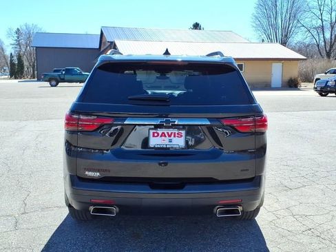 Used 2022 Chevrolet Traverse Premier w/ Redline Edition AWD/4WD image 4