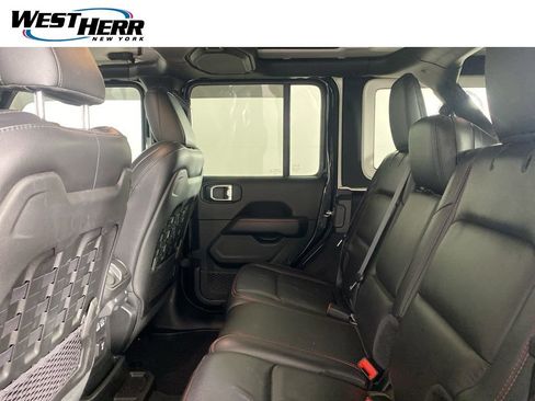 Used 2019 Jeep Wrangler Unlimited Rubicon image 17