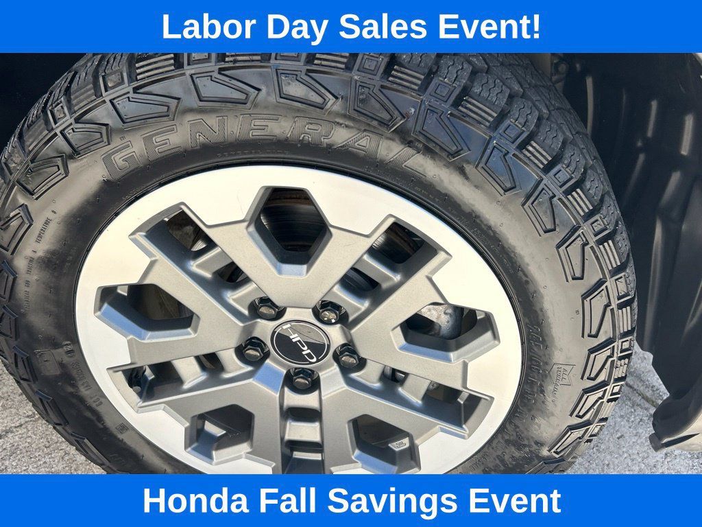 Used 2025 Honda Passport TrailSport image 4