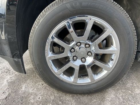 Used 2018 GMC Yukon Denali w/ Open Road Package image 9