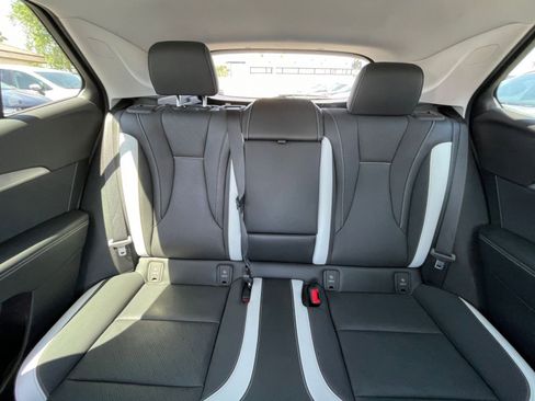 Used 2024 Buick Envision Sport Touring image 32