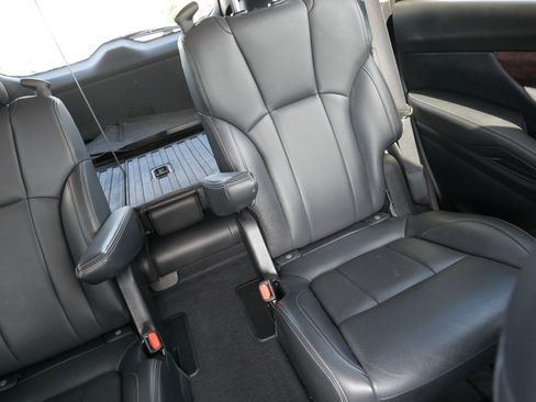 Used 2021 Subaru Ascent Touring AWD/4WD image 14