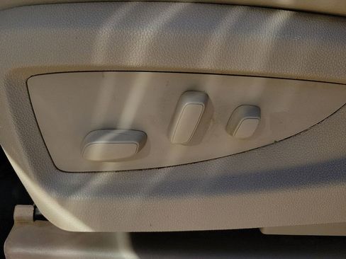 Used 2016 GMC Yukon Denali w/ Open Road Package image 20