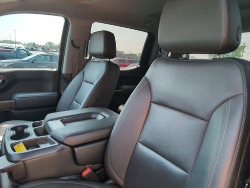 Used 2021 GMC Sierra 1500 SLT image 13