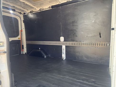 Used 2019 Ford Transit 150 148 Medium Roof image 7