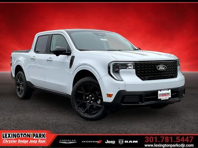 Used 2025 Ford Maverick Lariat w/ Black Appearance Package