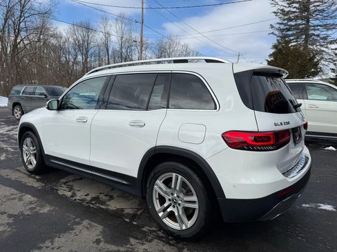 Used 2020 Mercedes-Benz GLB 250 4MATIC image 4
