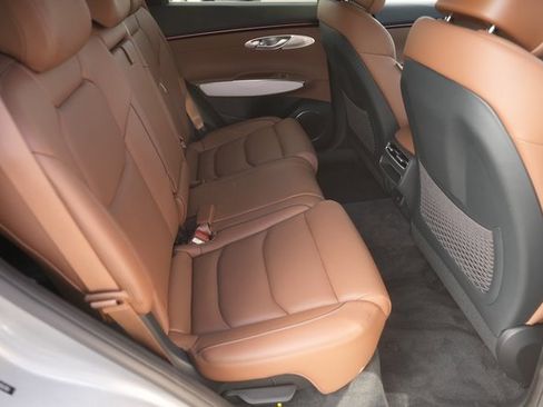 Used 2026 Genesis GV70 2.5T Advanced image 16