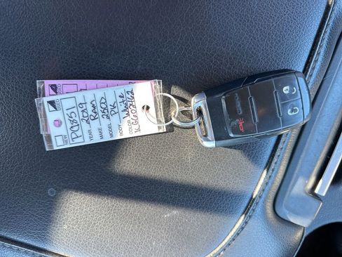 Used 2019 RAM 2500 Tradesman w/ Chrome Appearance Group image 35