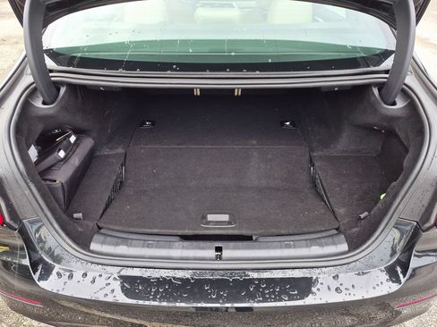Used 2021 BMW 530e w/ Premium Package RWD image 22