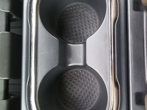 Used 2023 Nissan Titan Platinum Reserve w/ Moonroof Package image 19