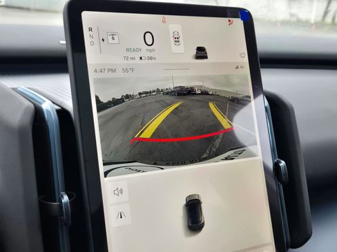 New 2026 Volvo EX30 Plus w/ Protection Package image 16