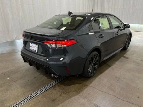 New 2026 Toyota Corolla SE w/ SE Package FWD image 3