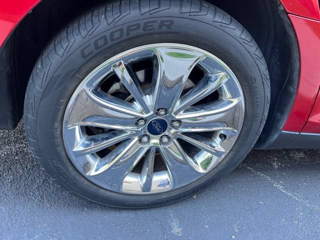 Used 2012 Ford Taurus Limited FWD image 8