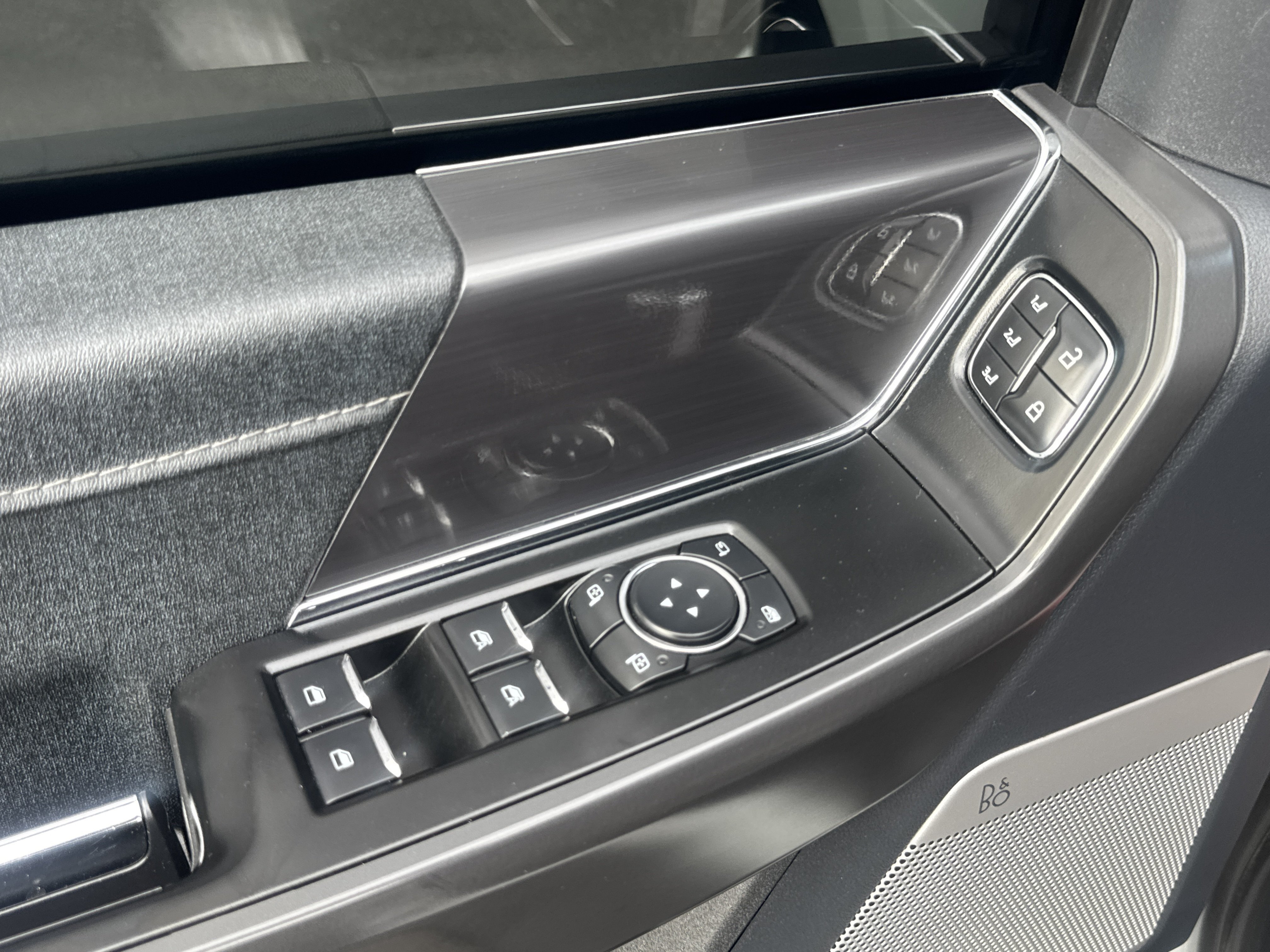 Certified 2024 Ford F150 Lariat AWD/4WD image 16