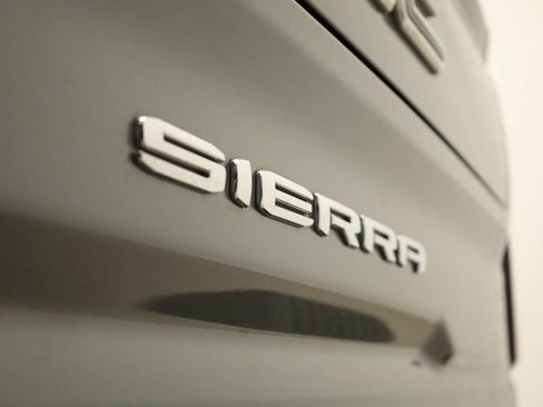 Used 2022 GMC Sierra 1500 Elevation w/ X31 Off-Road Package image 37