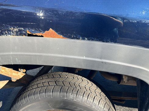 Used 2011 Chevrolet Silverado 1500 W/T w/ LS Package image 25