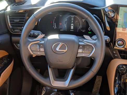 Used 2025 Lexus NX 350h AWD w/ Accessory Package (2T) image 16
