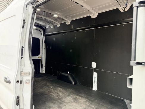 Used 2025 Ford Transit 250 148 High Roof Extended AWD w/ Load Area Protection Package image 21