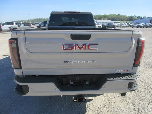 New 2026 GMC Sierra 3500 AT4 AWD/4WD image 6