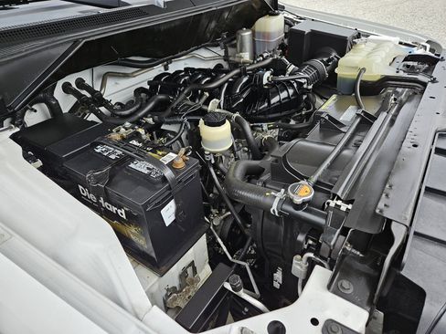 Used 2019 Nissan NV 2500 SV image 44