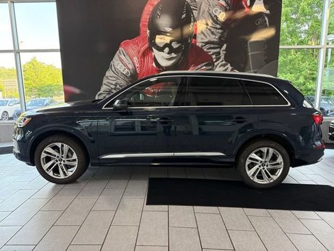 Used 2023 Audi Q7 3.0T Premium Plus AWD/4WD image 2