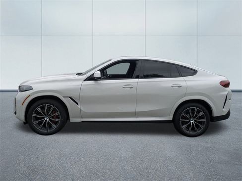 New 2026 BMW X6 xDrive40i image 6