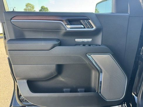 Used 2026 GMC Sierra 1500 Denali AWD/4WD image 14