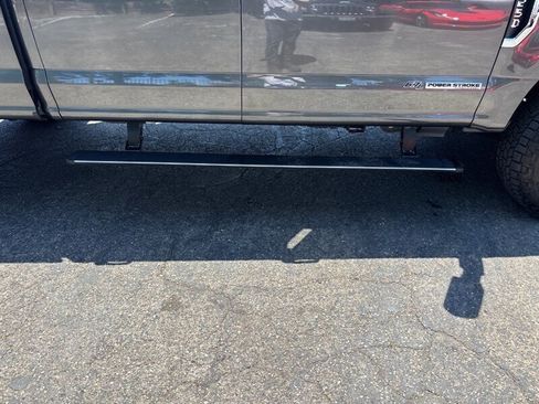 Used 2017 Ford F250 Platinum w/ Platinum Ultimate Package image 32