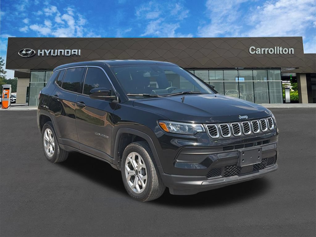 Used 2025 Jeep Compass Sport AWD/4WD image 3