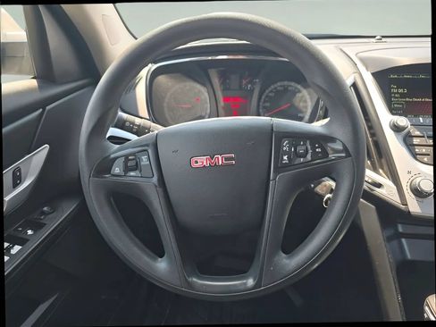 Used 2014 GMC Terrain SLE FWD image 16