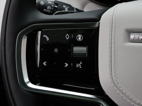 New 2026 Land Rover Range Rover Sport SE AWD/4WD image 25