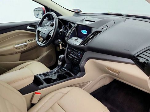 Used 2017 Ford Escape SE w/ SE Leather Comfort Package FWD image 24