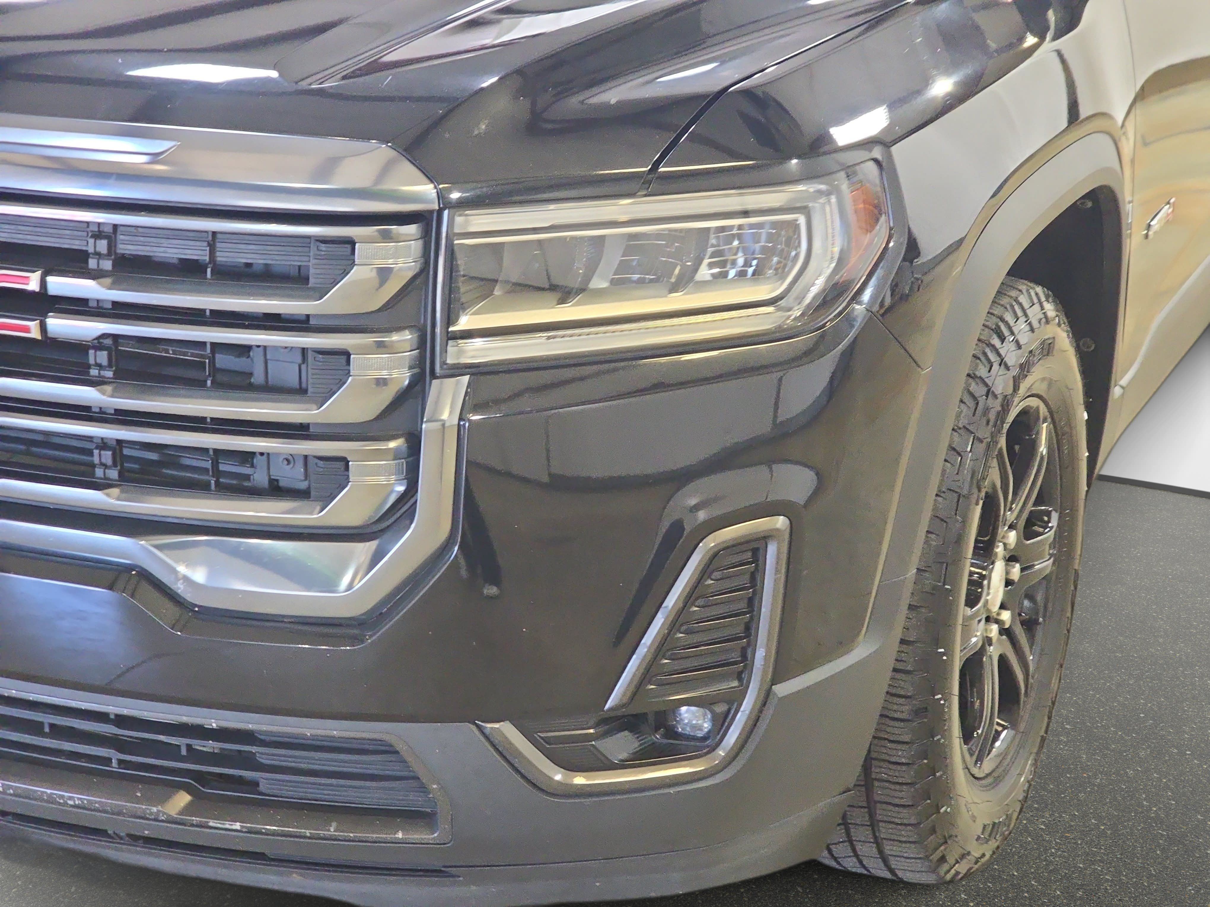 Used 2020 GMC Acadia AT4 w/ Trailering Package AWD/4WD image 30