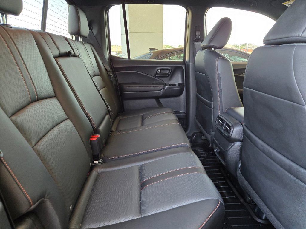 Used 2025 Honda Ridgeline TrailSport image 24