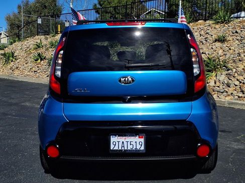 Used 2016 Kia Soul + w/ Designer's Package image 5